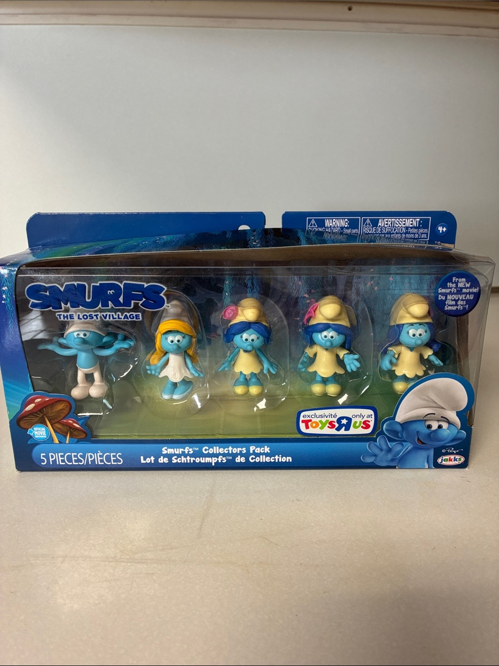 Smurfs The Lost Village 5-Piece Collector Pack 2017 NEW Jakks Toys R Us Rare